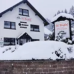 - Der Berghof 3*