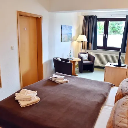 德伯格霍夫旅馆 3*