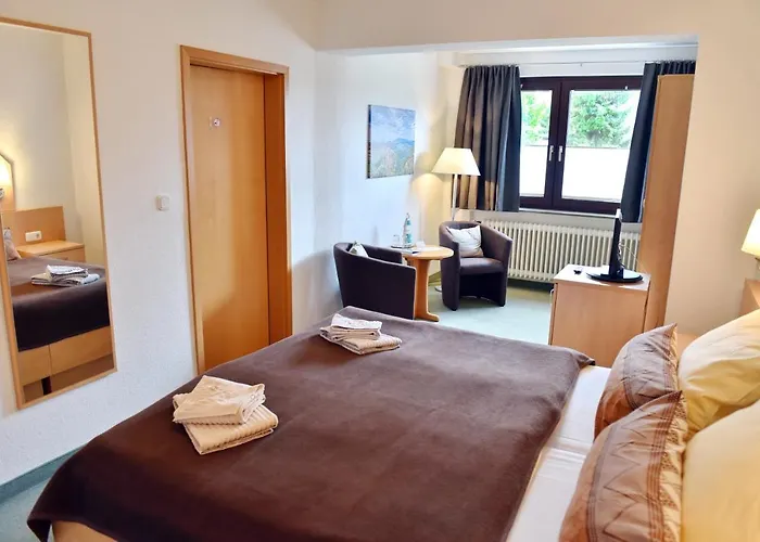 - Der Berghof 3*